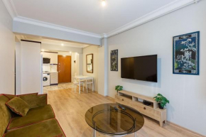 Lovely Central Flat near Osmanbey Metro Station in Sisli